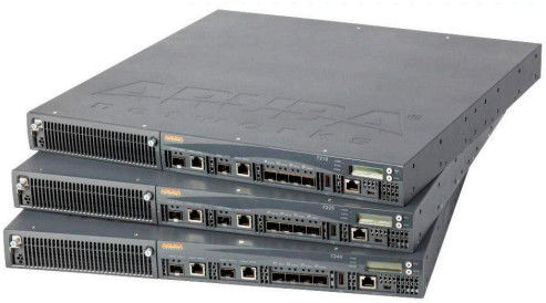 256AP คอนโทรลเลอร์ไร้สายของ Aruba 7205-RWJW735A 4XCombo 2XSFP