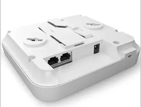 จุดเชื่อมต่อไร้สายขั้นสูงสุด AP -7622 -68B30 -WR 802.11a/b/g/n/ac 5GHz 2x2:2 2.4GHz 2x2:2 ดูอัลแบนด์
