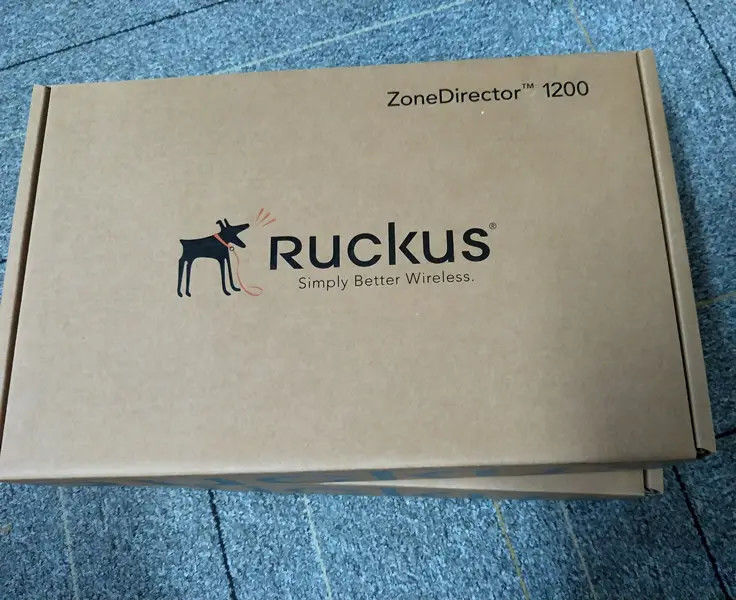 901-3050-CN00 Ruckus Wireless Controller ZoneDirector 3000 Serial ZD3050 AC3050 ได้รับอนุญาตสูงสุด 50 AP