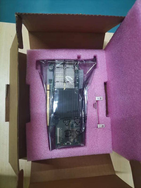 MCX653105A-ECAT ConnectX-6 VPI แอดป์เตอร์การ์ด 100Gb/S HDR100 EDR IB 100GbE ท่าเรือเดียว QSFP56