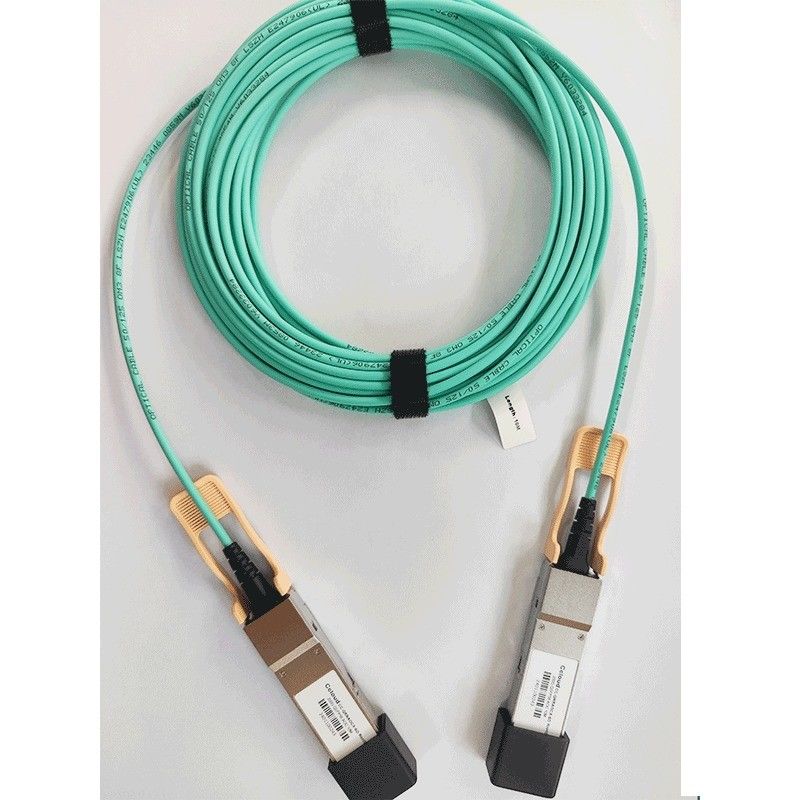 สายไฟฟ้าออปติก 200G QSFP56 สายไฟฟ้าออปติก 26.56GBaud การส่งข้อมูลความเร็วเข้ากับ OM3/OM4 Type QSFP56 Connector